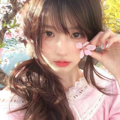 成为星星的少女海报